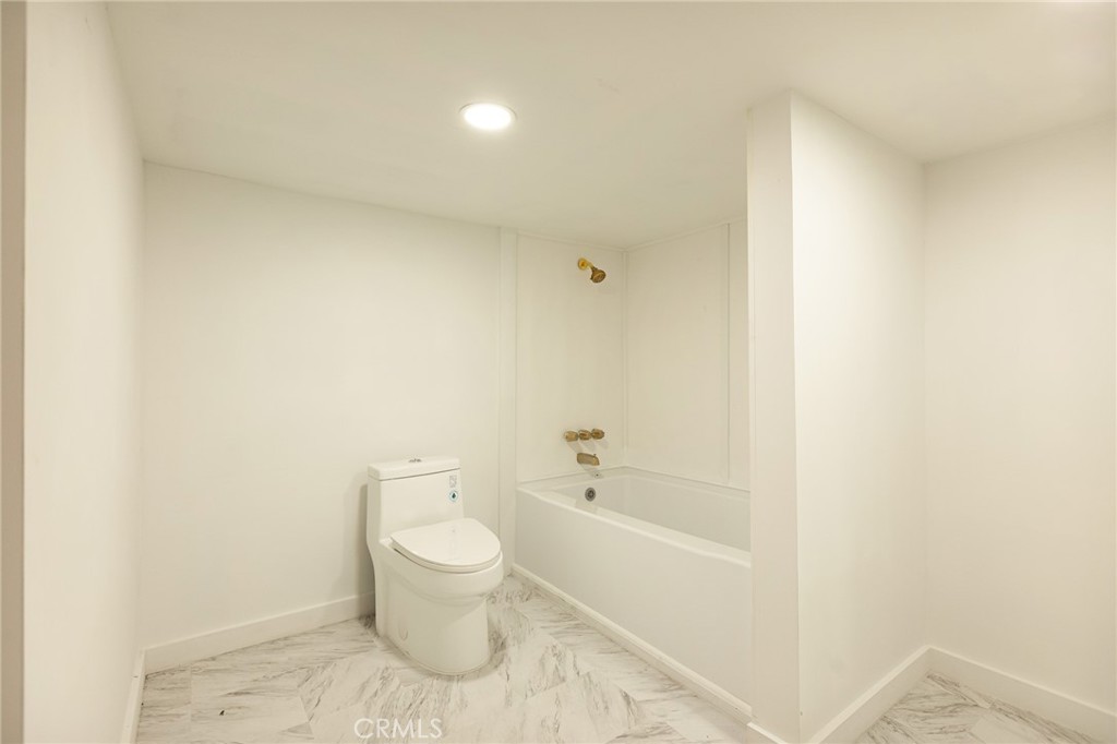 1207 Aleutian Property Photo 36