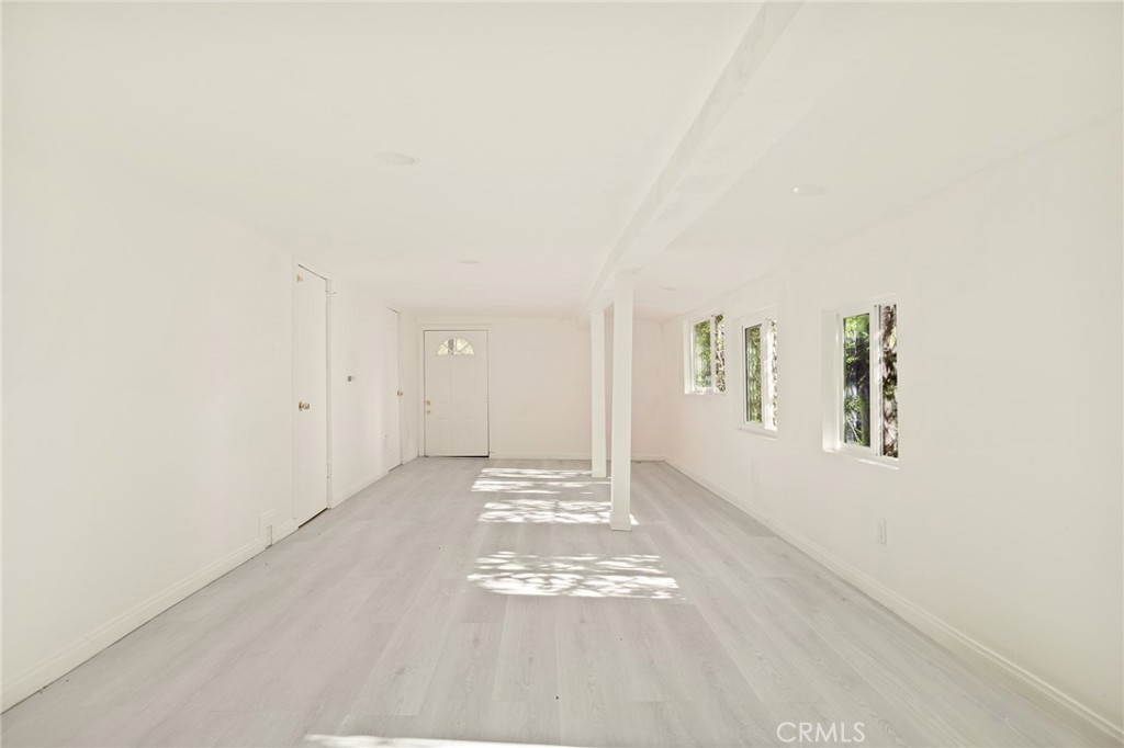 1207 Aleutian Property Photo 39
