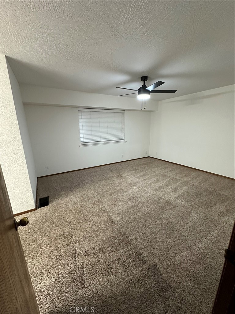20410 Walnut Property Photo 5