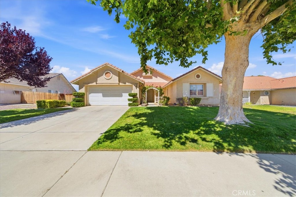 15636 Amber Pointe Property Photo 2