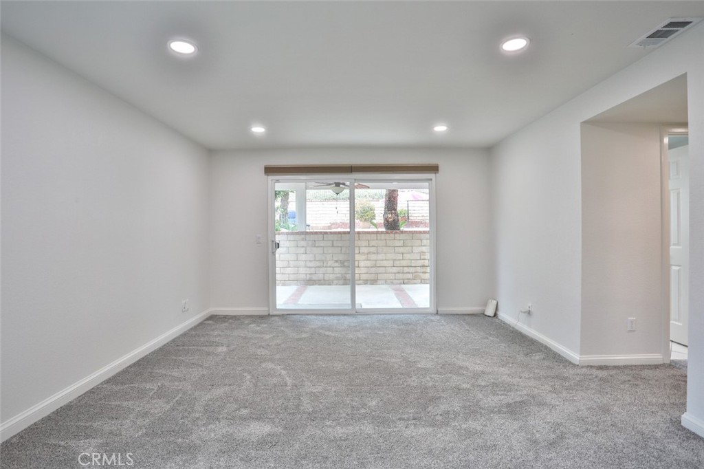 1483 Greenbriar Avenue Property Photo 23