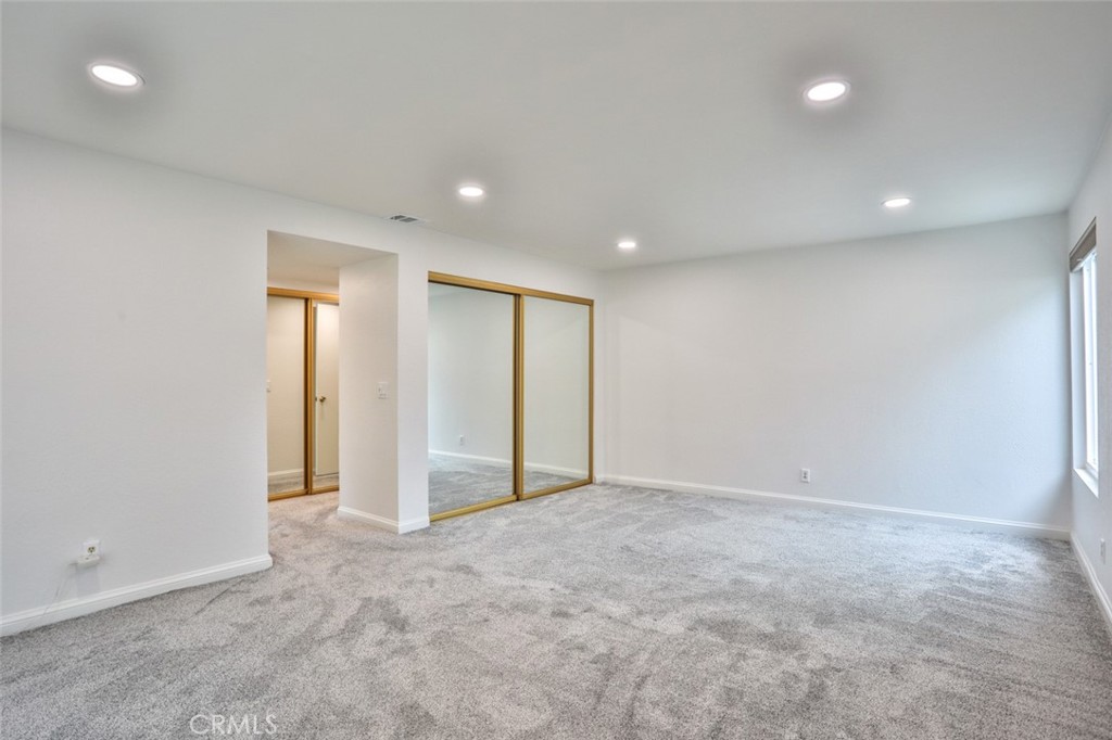 1483 Greenbriar Avenue Property Photo 25