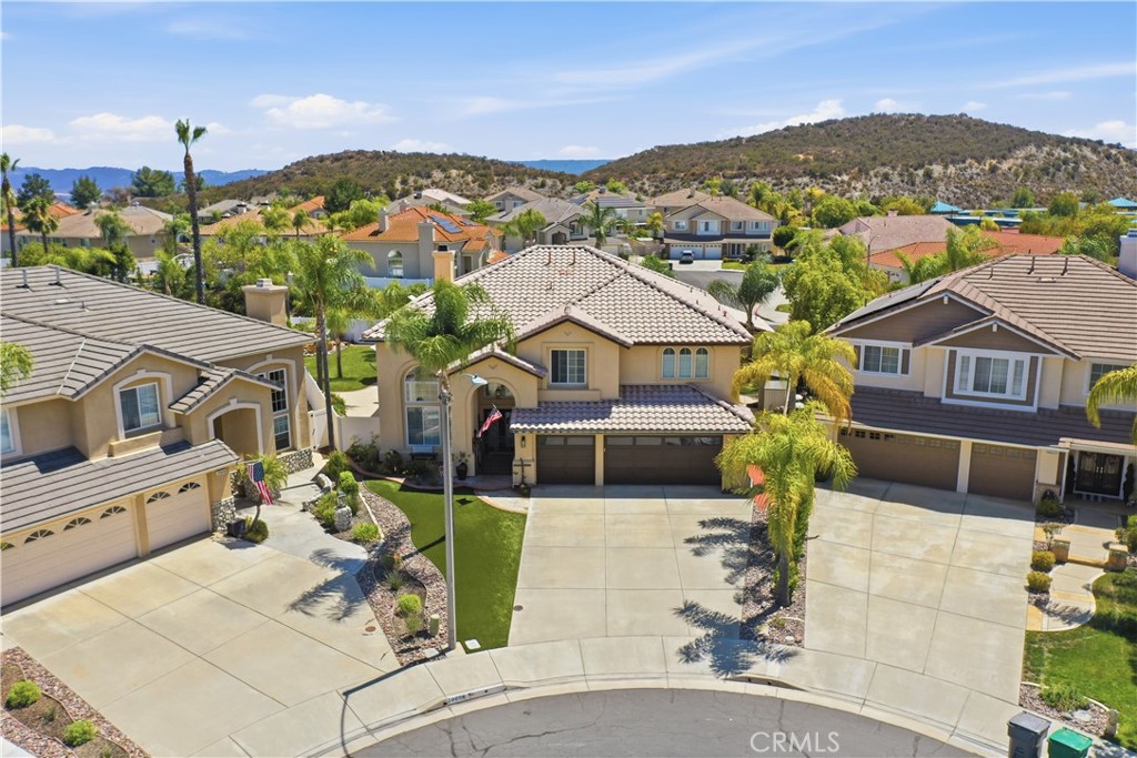 39671 Chardonnay Property Photo 2