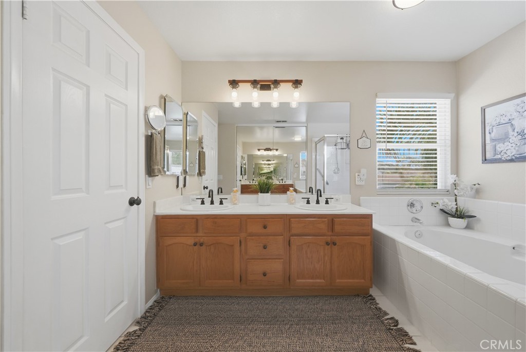 39671 Chardonnay Property Photo 29