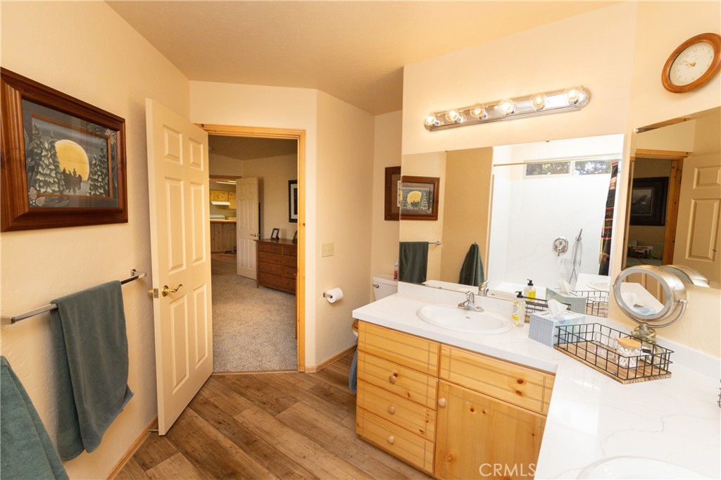 617 Villa Grove Property Photo 19