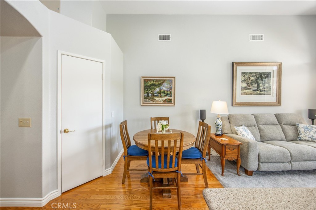 1455 Las Colinas Property Photo 12