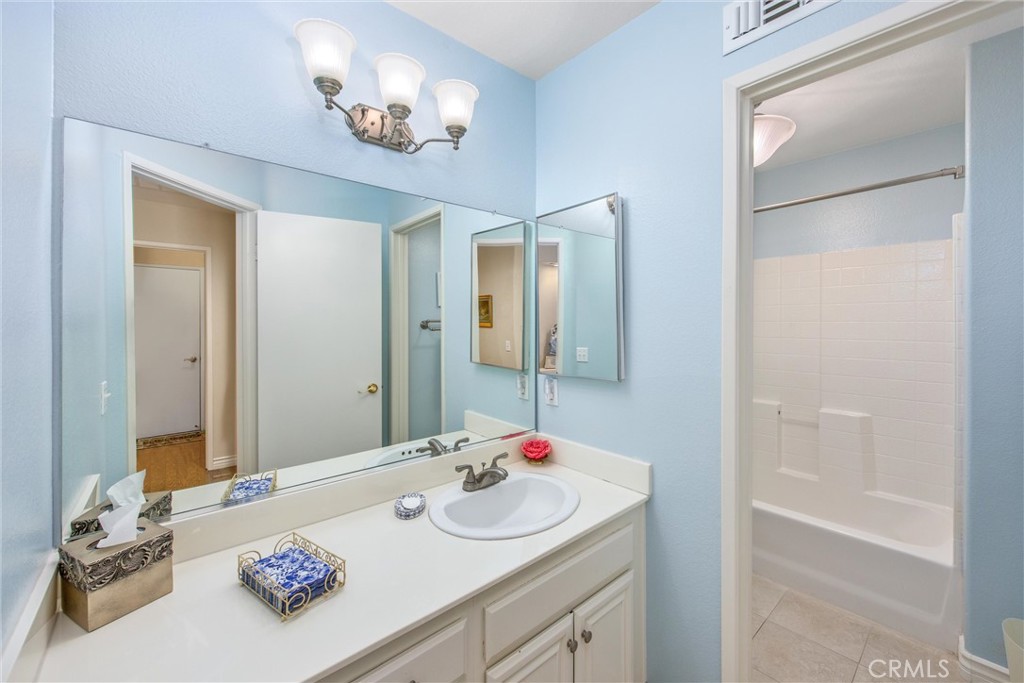 1455 Las Colinas Property Photo 24