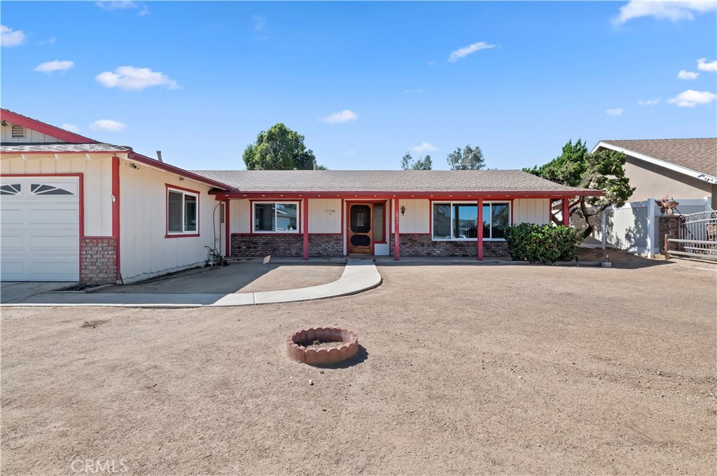 2977 Norco Property Photo 3