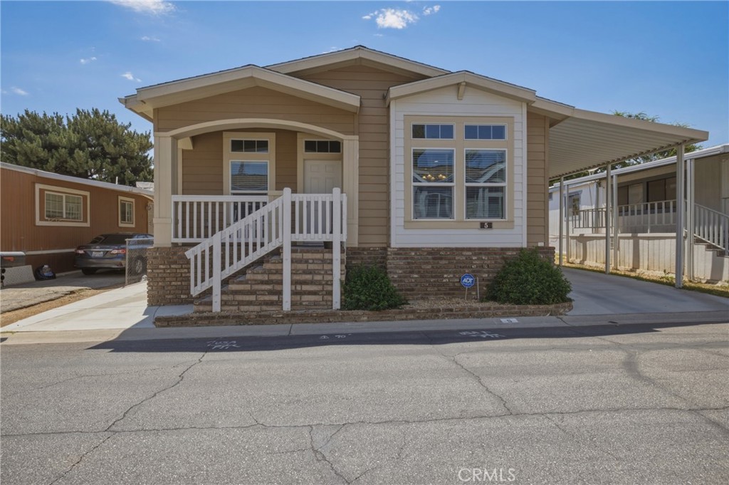 1444 Michigan Avenue 5 Property Photo 1