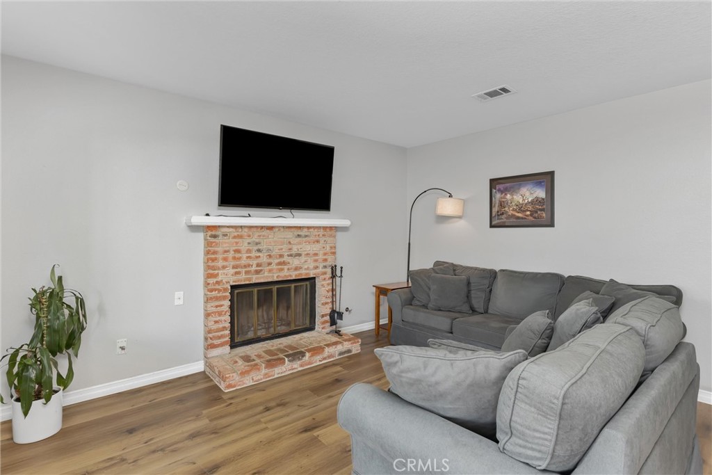 221 Jesse Way Property Photo 16