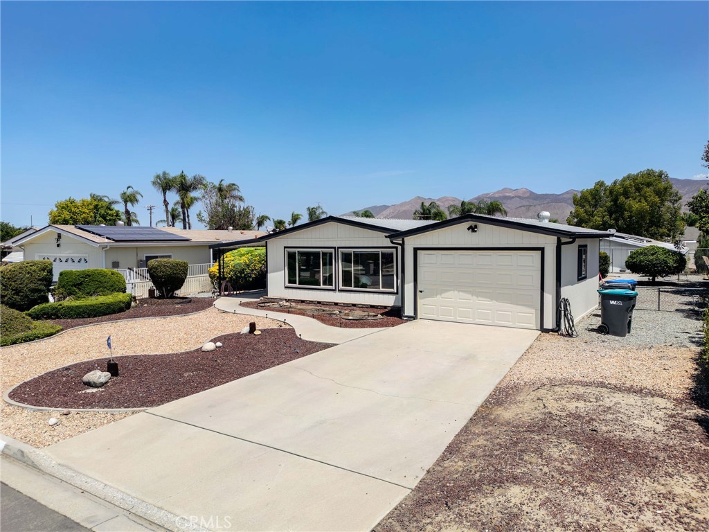 43560 Holder Property Photo 17