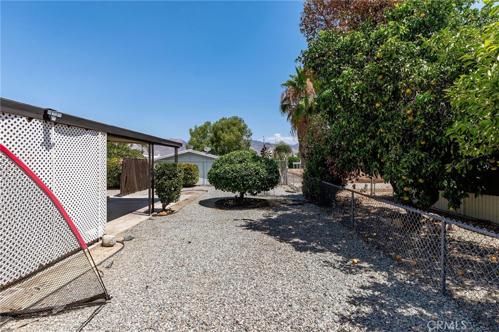 43560 Holder Property Photo 22