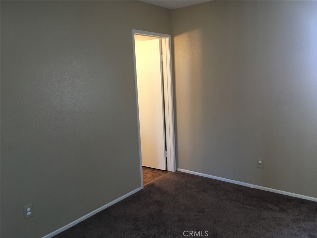 2030 Bon View Property Photo 17