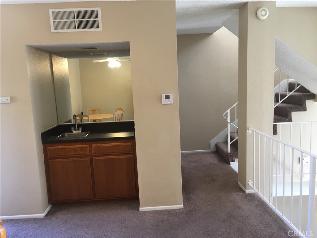 2030 Bon View Property Photo 18