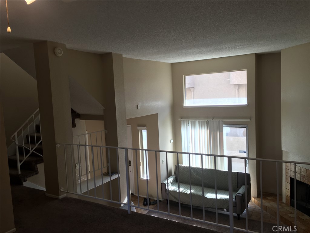 2030 Bon View Property Photo 19