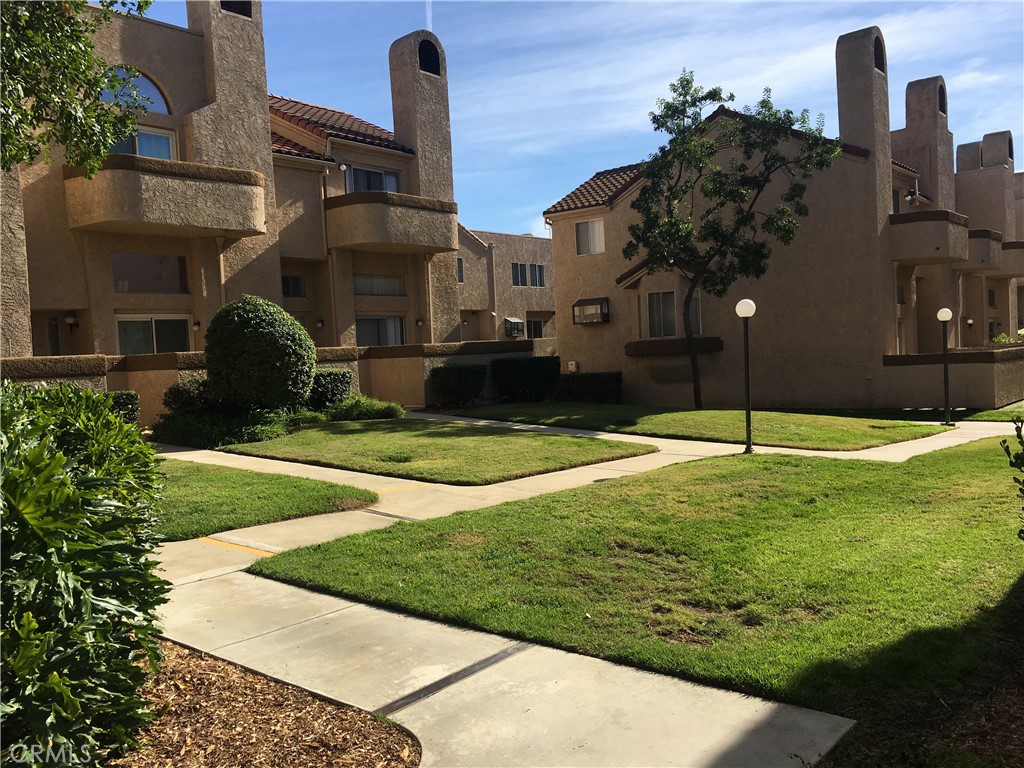 2030 Bon View Property Photo 21