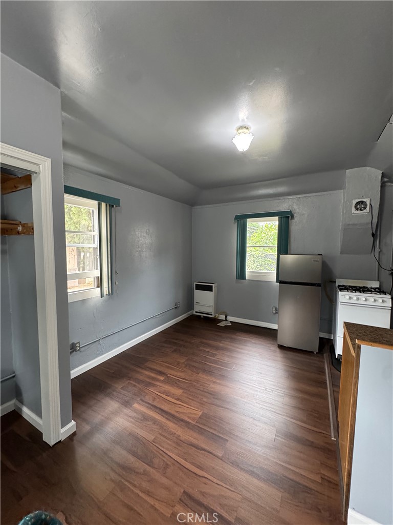 23335 Crestline Road Property Photo 11