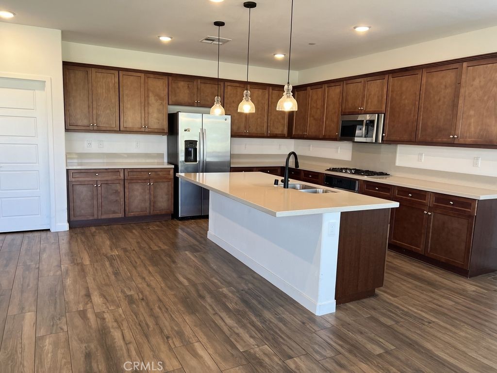 1389 Hazel Lane Property Photo 4