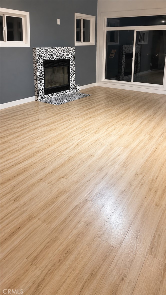 1201 E 78th Street Property Photo 8