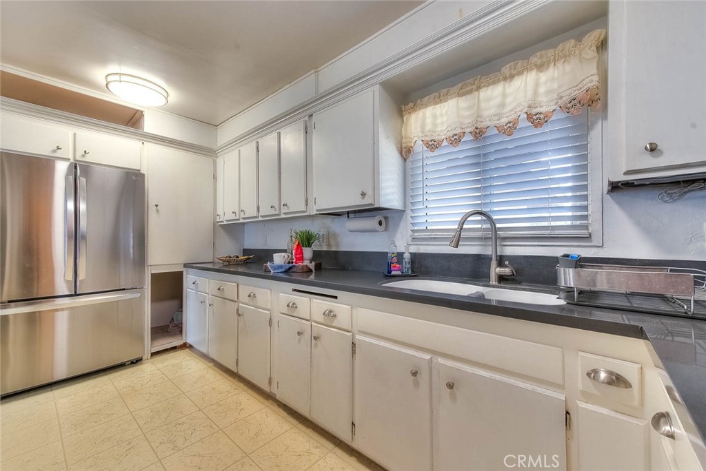 11229 Town Country S Property Photo 13