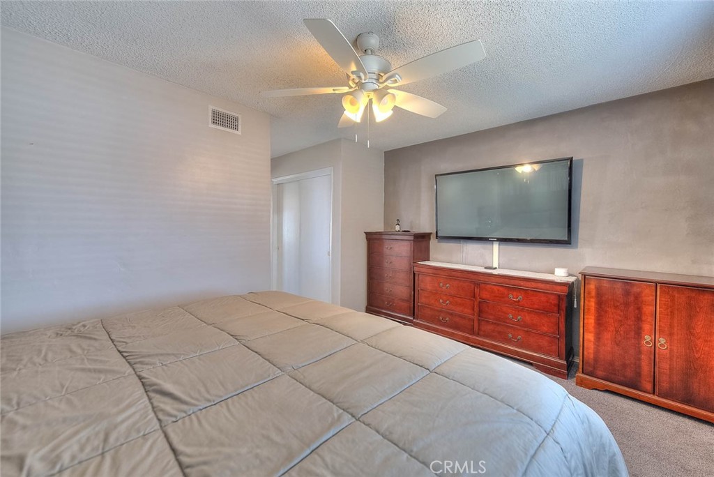 11229 Town Country S Property Photo 21
