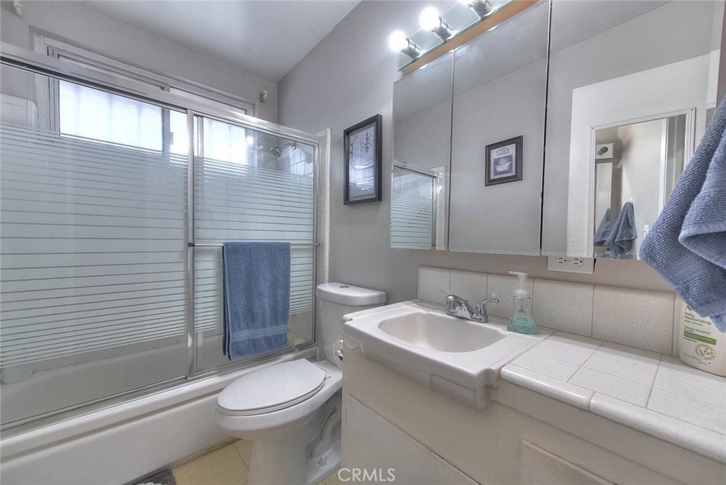 11229 Town Country S Property Photo 22