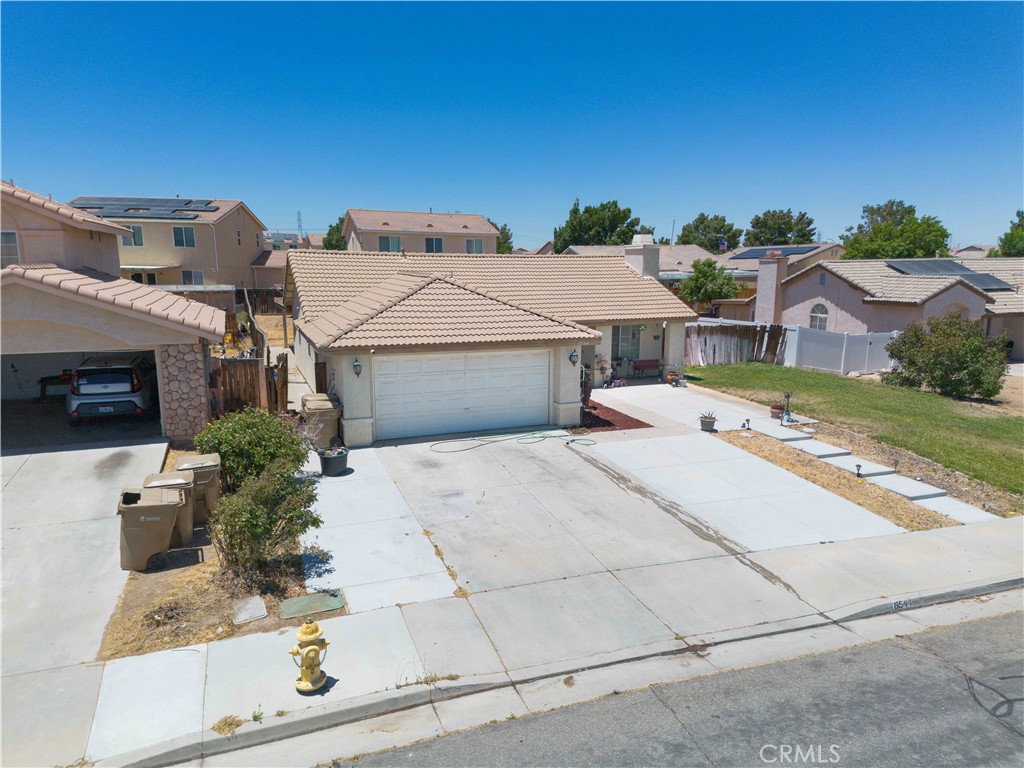 8544 Dove Creek Property Photo 1