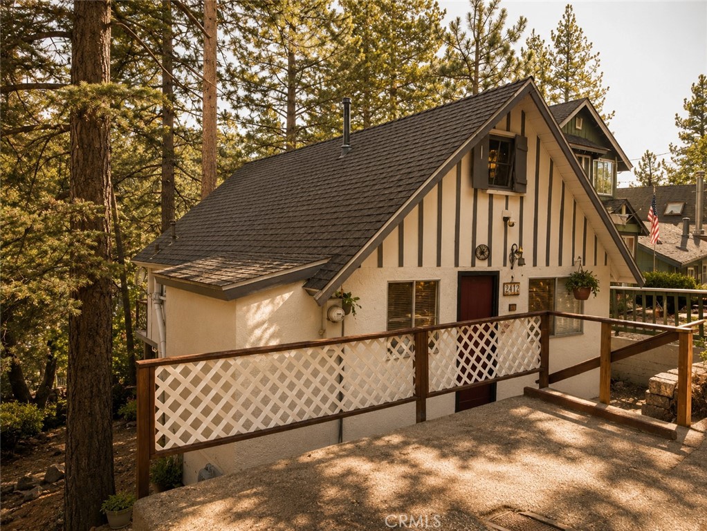 2412 Ridge Property Photo 27