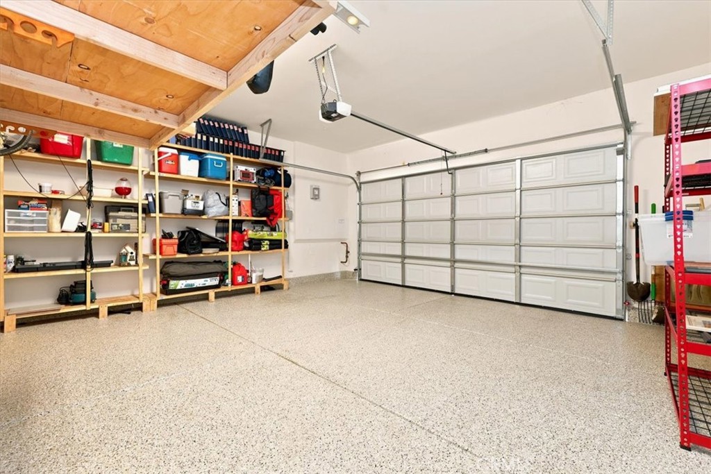 11877 Wandering Way Property Photo 25