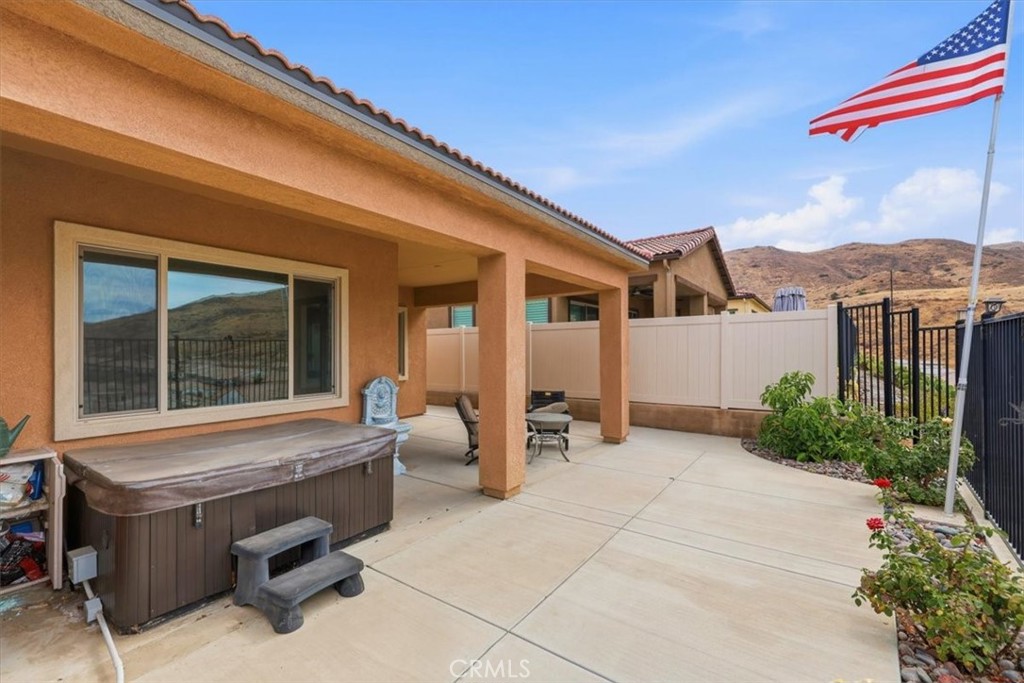 11877 Wandering Way Property Photo 31