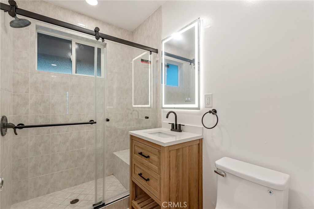1243 Mandalay Property Photo 17