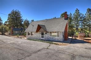 642 Villa Grove Property Photo 1