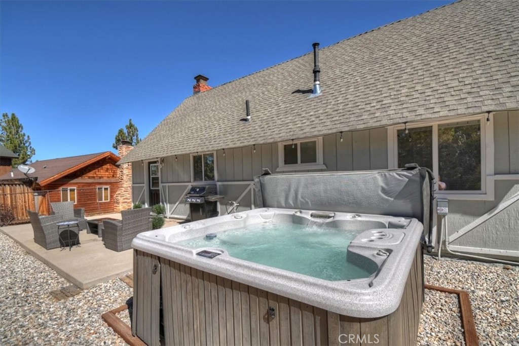 642 Villa Grove Property Photo 34