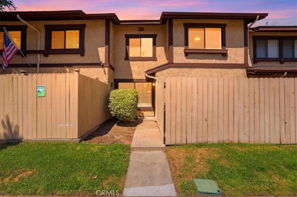 8601 Sunland 5 Property Photo 1