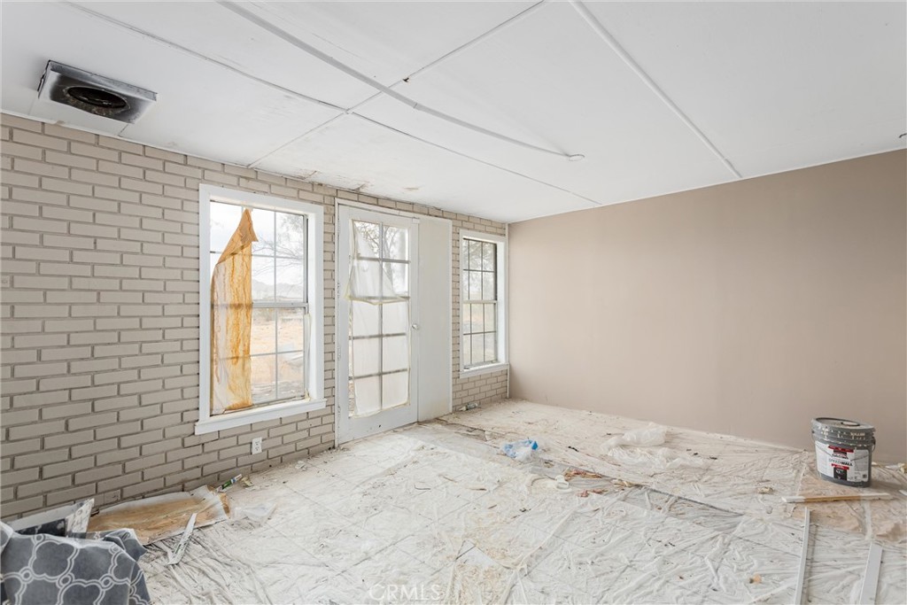 38484 Foothill Road Property Photo 6