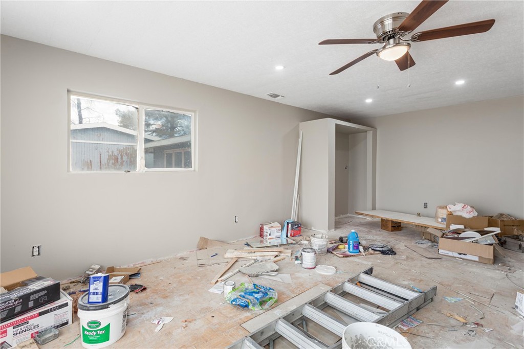 38484 Foothill Road Property Photo 8