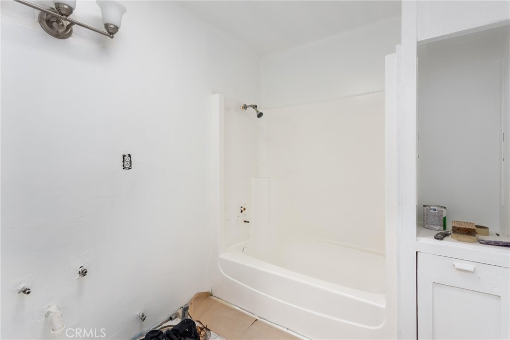 38484 Foothill Road Property Photo 10