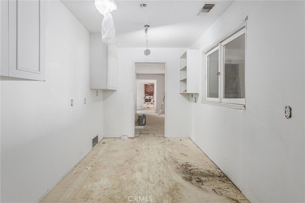 38484 Foothill Road Property Photo 11