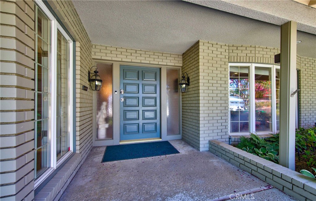 11577 Acacia Street Property Photo 4