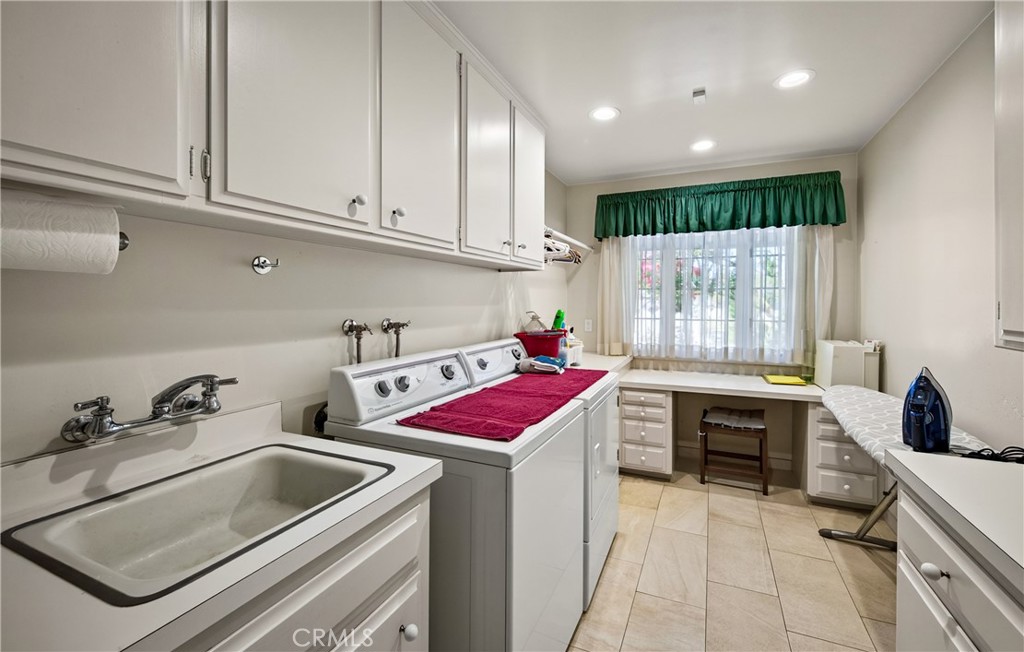 11577 Acacia Street Property Photo 24