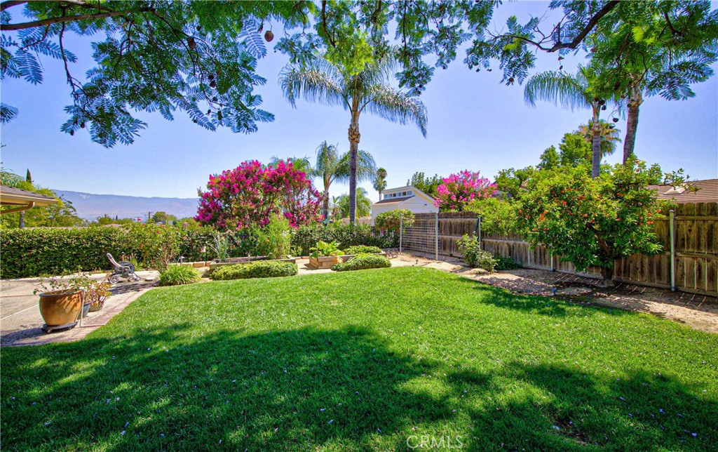 11577 Acacia Street Property Photo 28