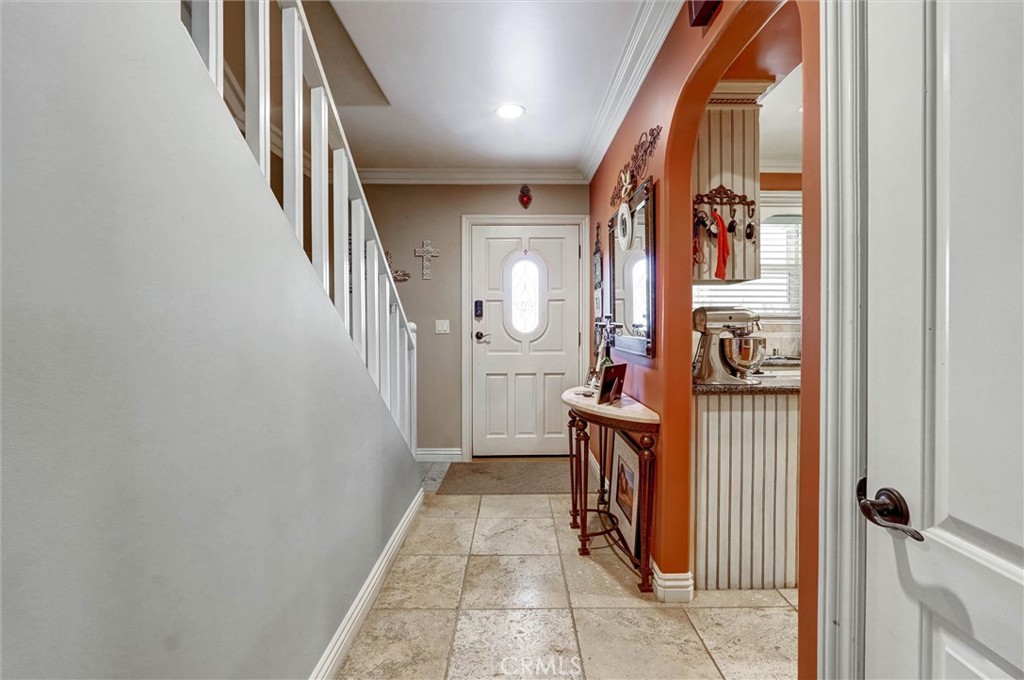 16926 Flanders Property Photo 8