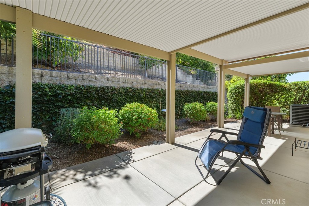 24251 Augusta Property Photo 17