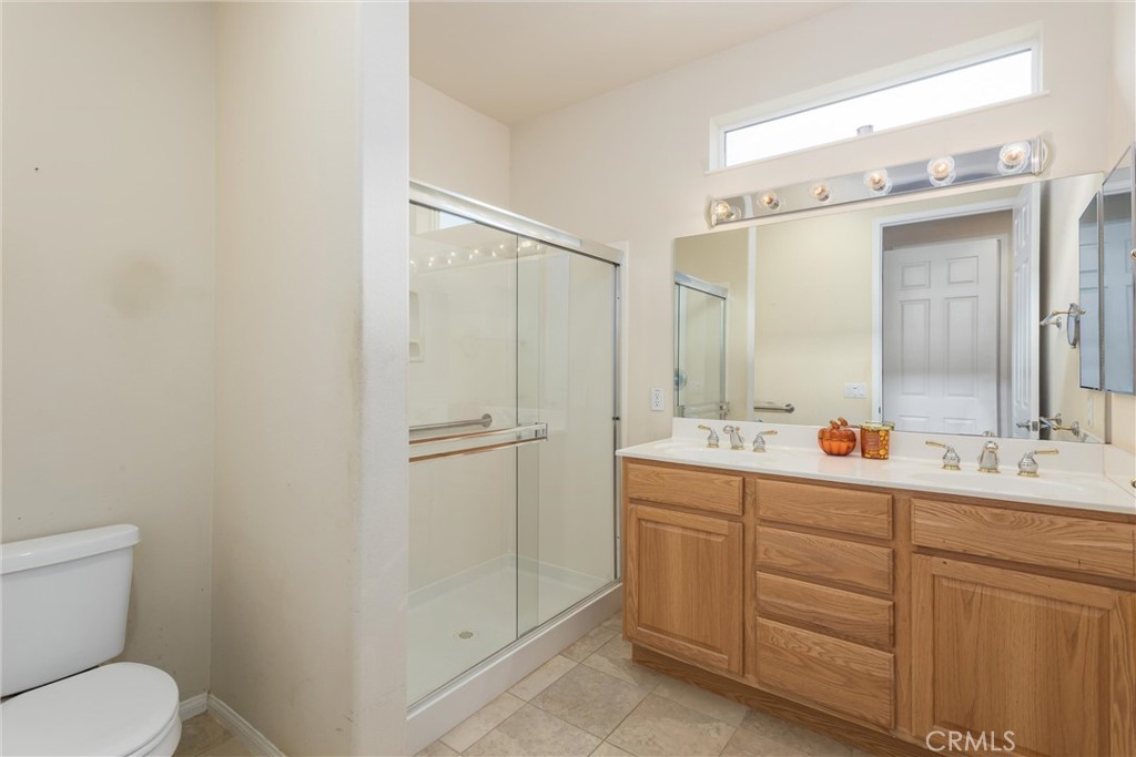 1659 Snowberry Property Photo 16