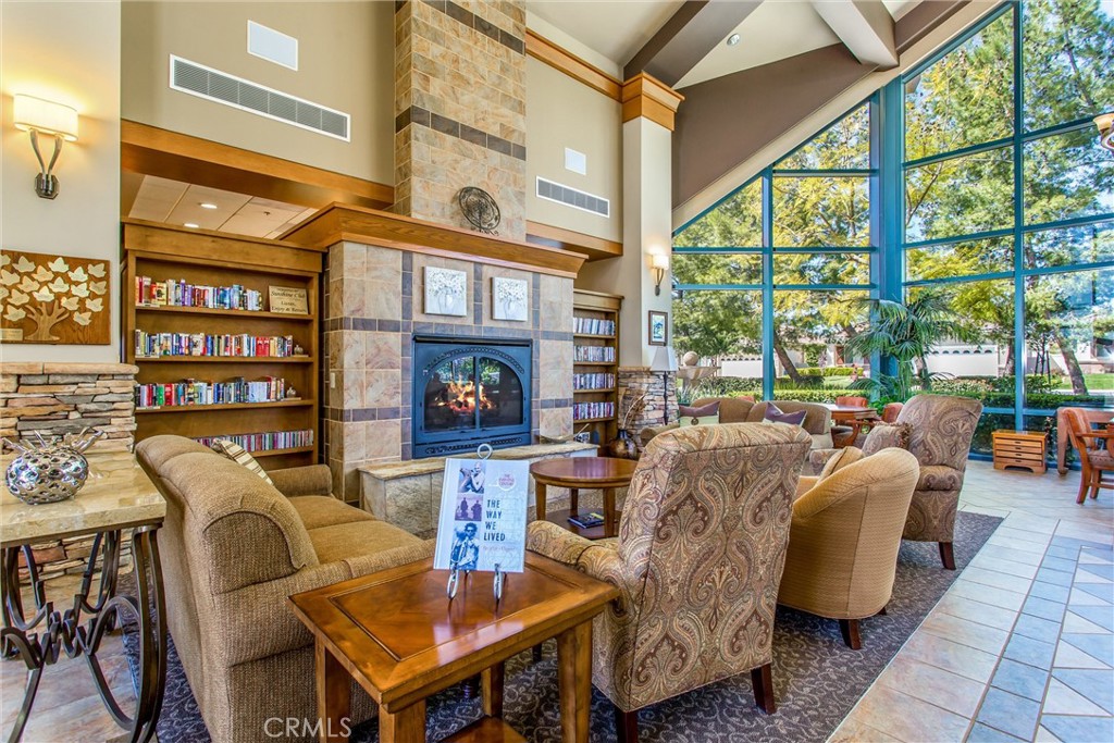 1659 Snowberry Property Photo 31