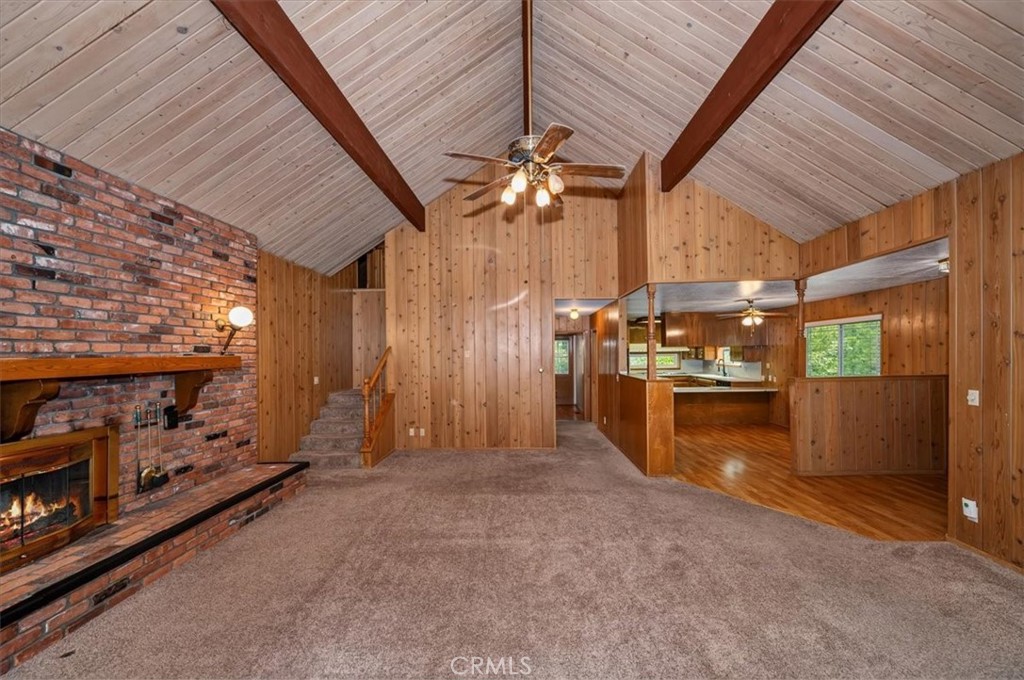 556 Pioneer Property Photo 7