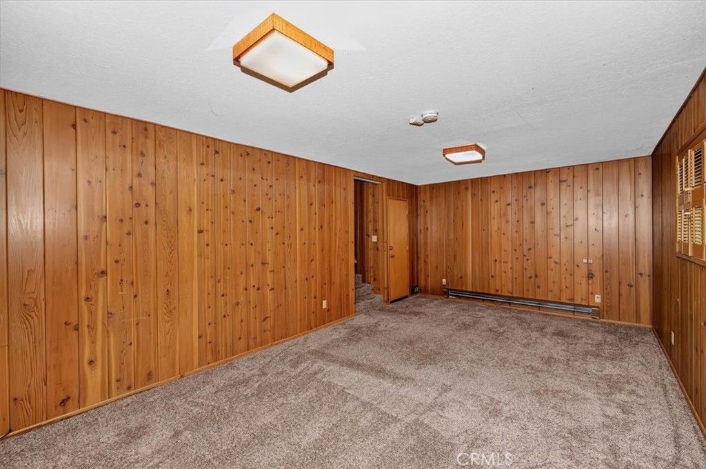 556 Pioneer Property Photo 26