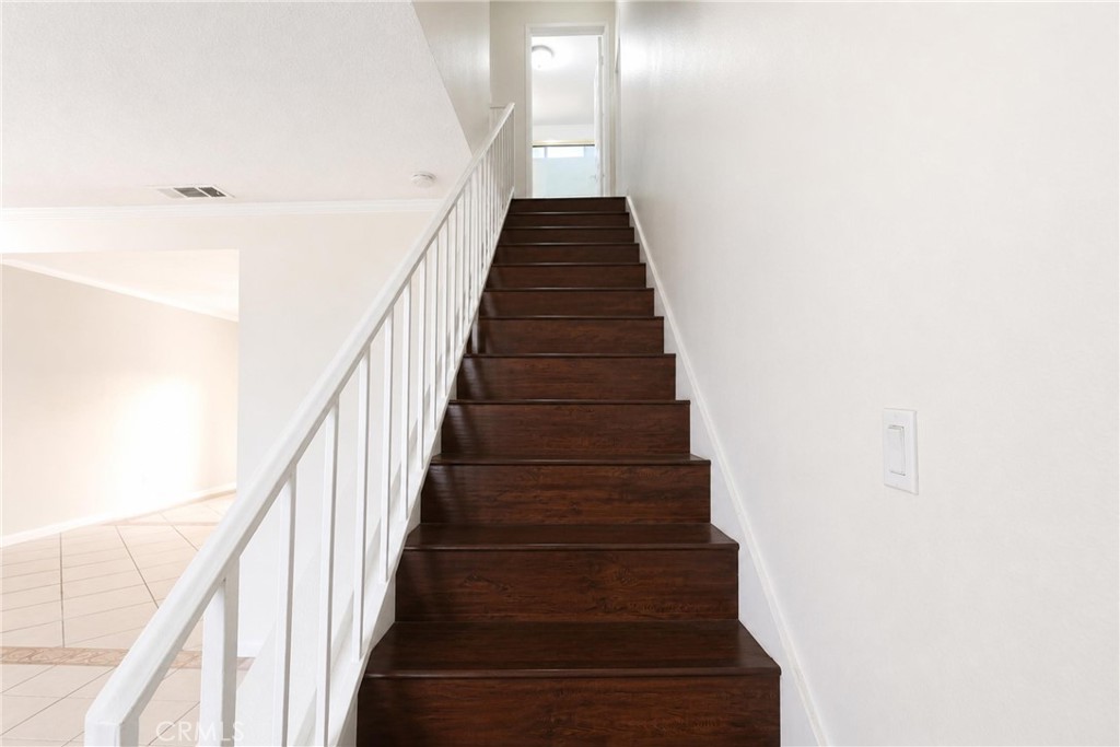 122 E Merrill Property Photo 12