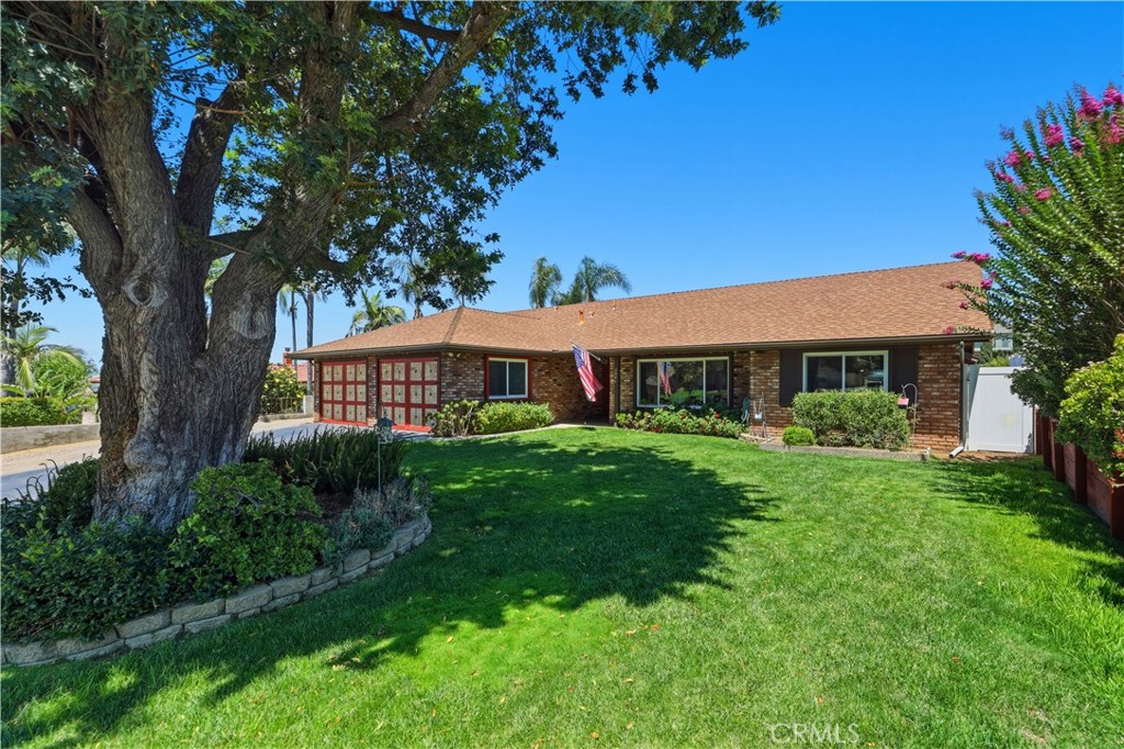 3941 Rocky View Property Photo 1
