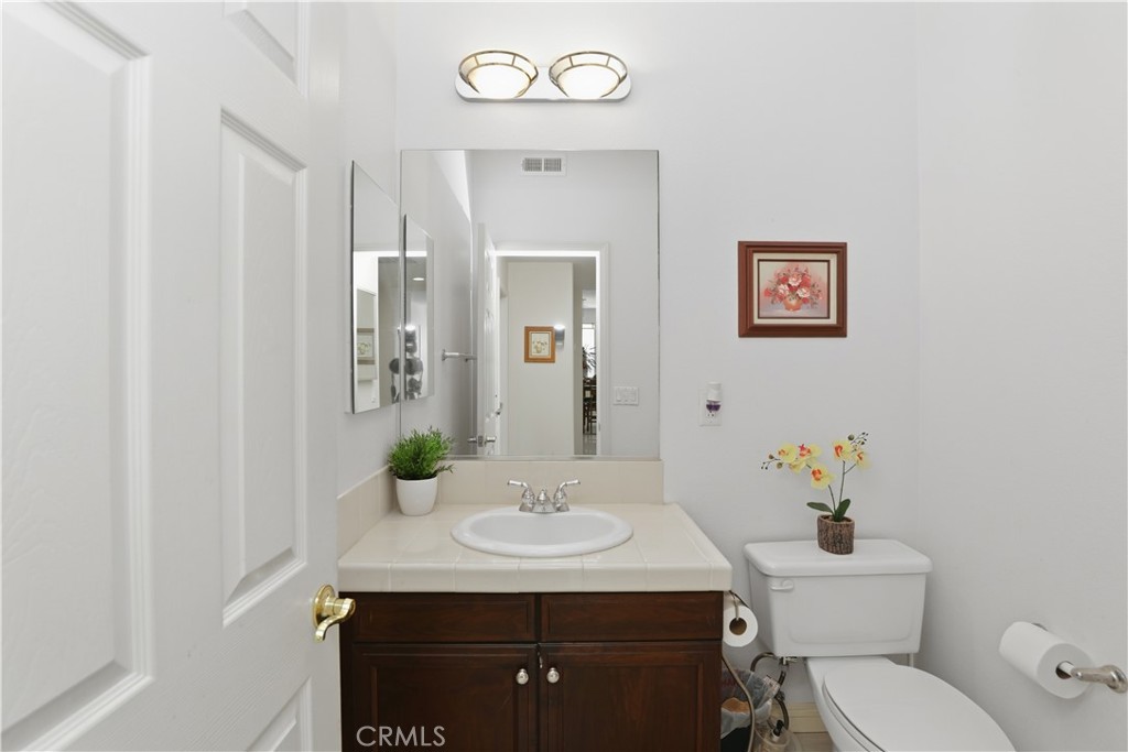 15979 Skyridge Property Photo 25